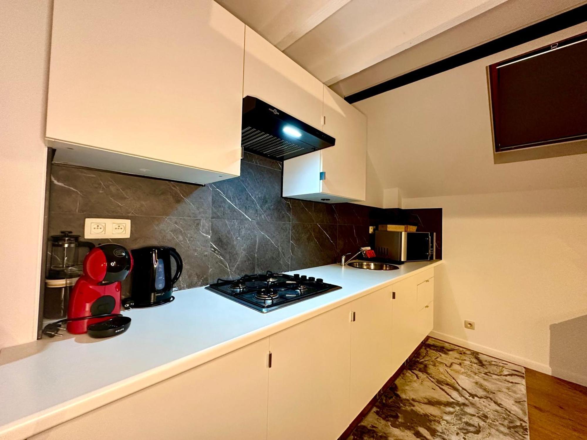 Luxury Suites Centrum By Rikas Hotels Anversa Esterno foto