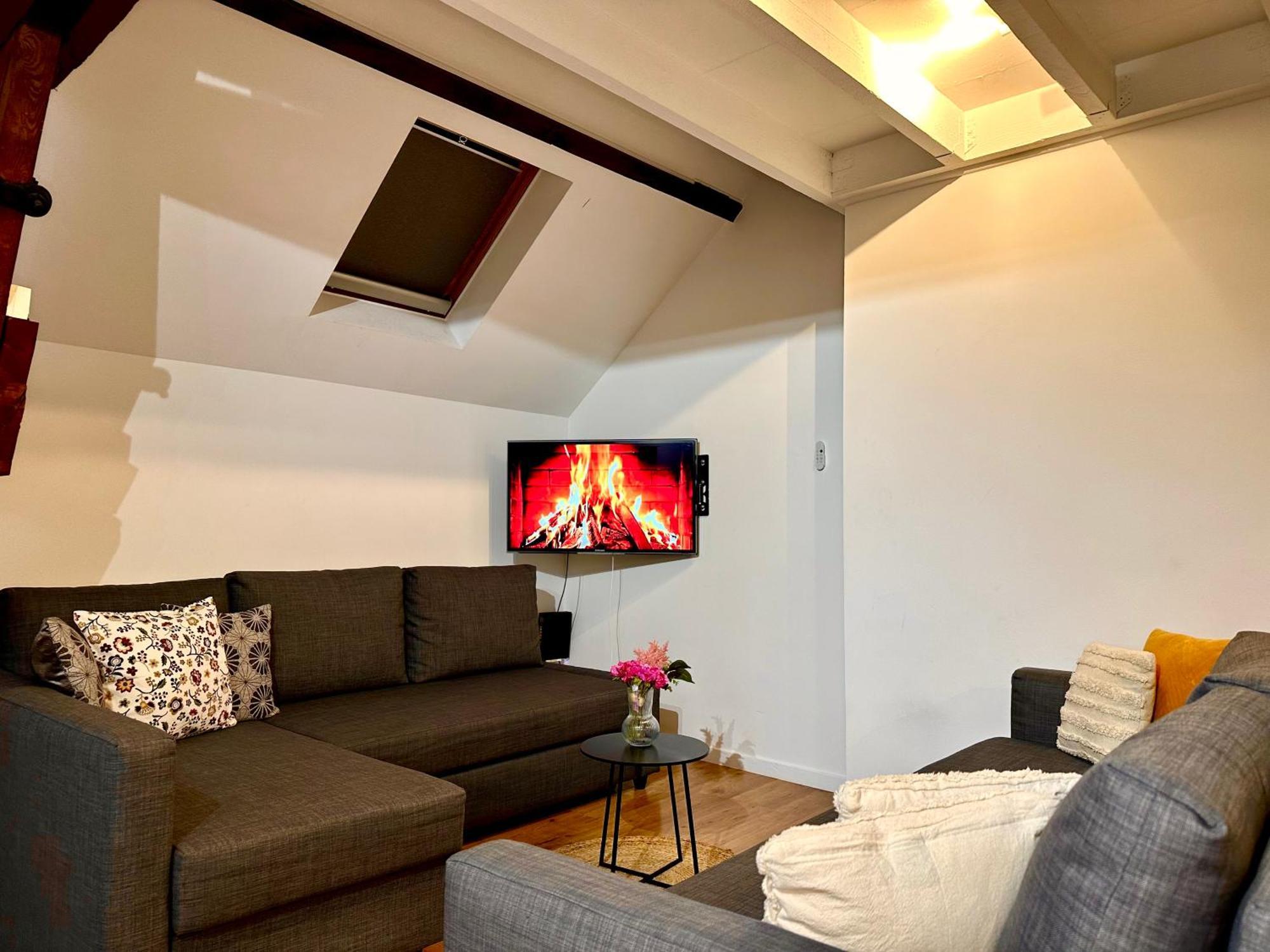 Luxury Suites Centrum By Rikas Hotels Anversa Esterno foto