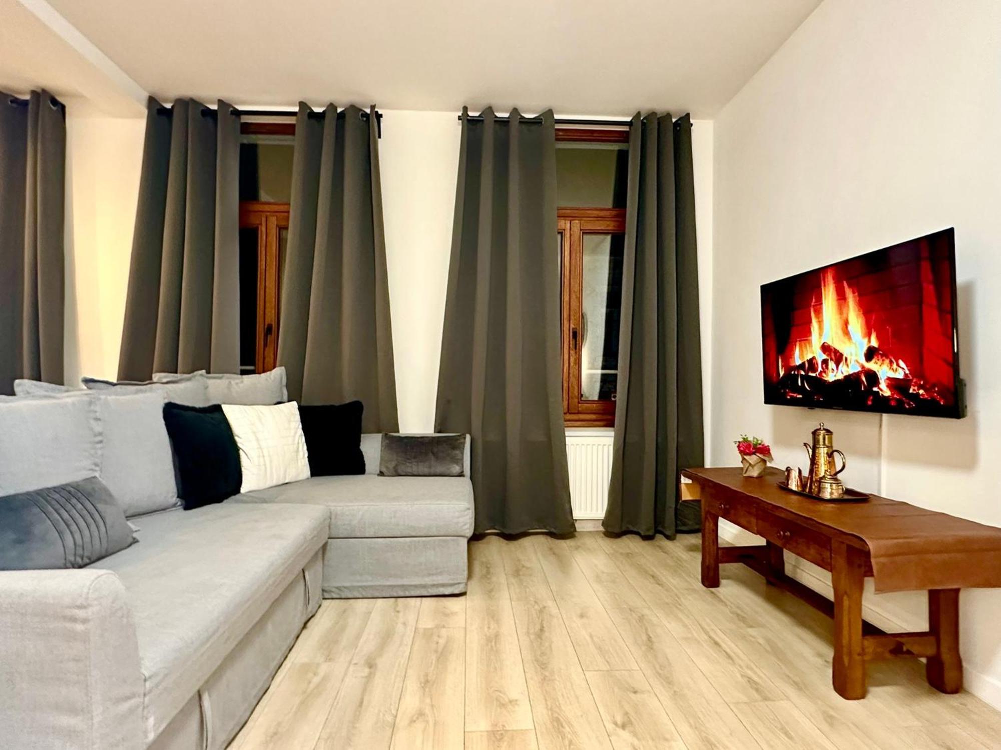Luxury Suites Centrum By Rikas Hotels Anversa Esterno foto