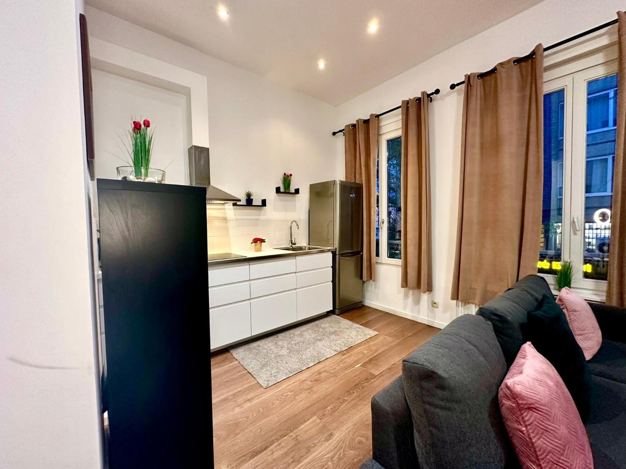 Luxury Suites Centrum By Rikas Hotels Anversa Esterno foto